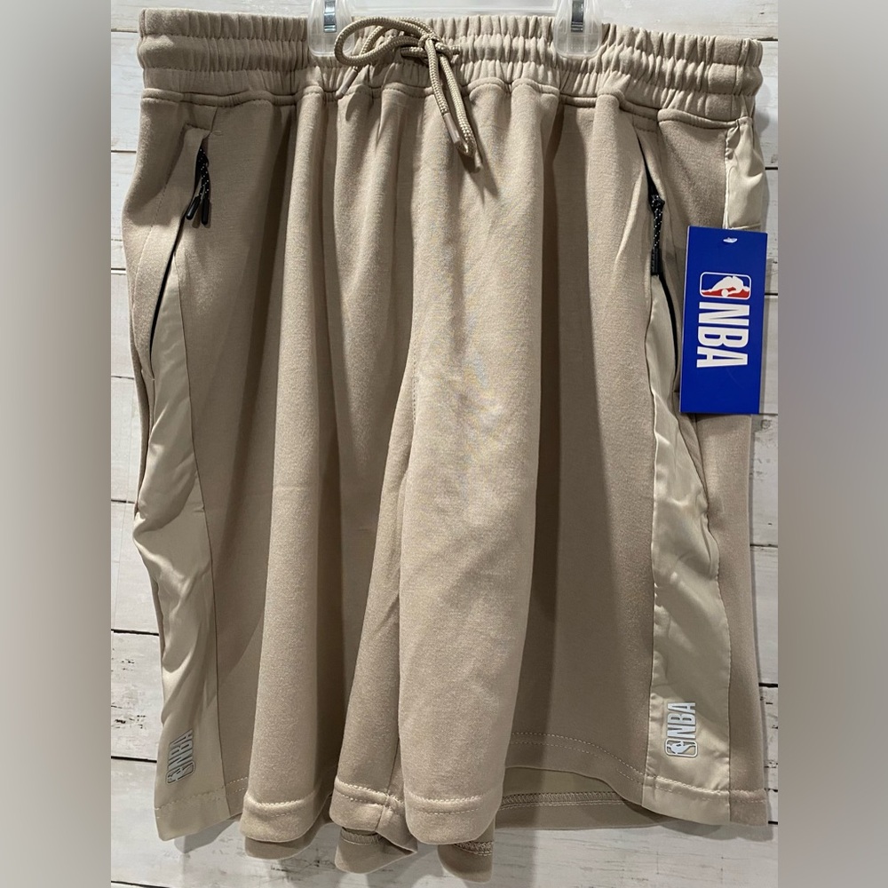 NBA Classic Basketball Shorts Men’s XL High Octane Trainer Fit Short Beige